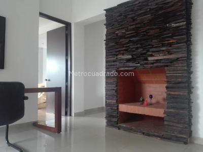 Casa de 5 alcobas en venta en La Calera, La Calera, 680 m² · foto 7 de 20