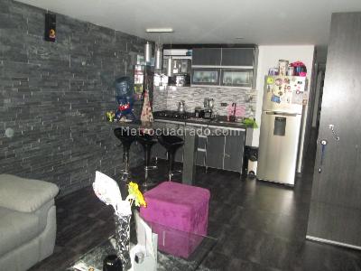 Casa de 5 alcobas en venta en Santa Isabel, Bogotá, 266 m² · foto 3 de 17