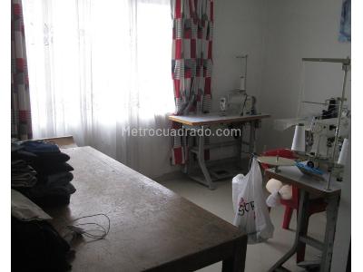 Casa de 5 alcobas en venta en Santa Isabel, Bogotá, 266 m² · foto 11 de 17