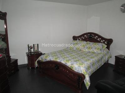 Casa de 5 alcobas en venta en Santa Isabel, Bogotá, 266 m² · foto 16 de 17