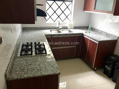 Casa de 5 alcobas en venta en Galerias, Bogotá, 450 m² · foto 5 de 20