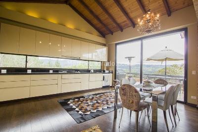 Casa de 3 alcobas en venta en La Calera, La Calera, 410 m² · foto 6 de 20