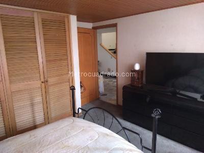 Casa de 4 alcobas en venta en Cedro Golf, Bogotá, 294 m² · foto 18 de 20
