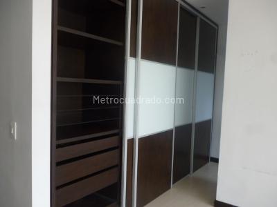 Apartamento en venta en Santa Barbara, Bogotá · foto 6 de 18