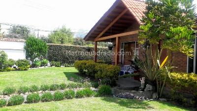 Casa de 4 alcobas en venta en Chia, Chía, 480 m² · foto 2 de 17
