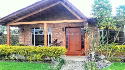 Casa de 4 alcobas en venta en Chia, Chía, 480 m² · foto 3 de 17