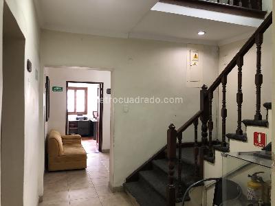 Casa de 5 alcobas en venta en Teusaquillo, Bogotá, 565 m² · foto 5 de 17