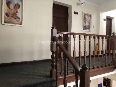 Casa de 5 alcobas en venta en Teusaquillo, Bogotá, 565 m² · foto 6 de 17