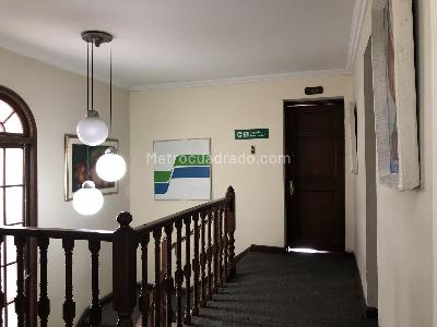 Casa de 5 alcobas en venta en Teusaquillo, Bogotá, 565 m² · foto 7 de 17