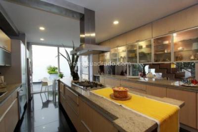 Casa de 4 alcobas en venta en Cerros De Niza, Bogotá, 911 m² · foto 7 de 20