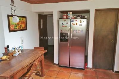 Casa de 5 alcobas en venta en La Calera, Bogotá, 380 m² · foto 7 de 19