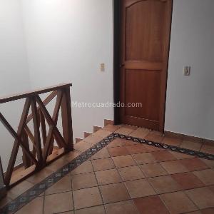 Casa de 5 alcobas en venta en Monaco, Bogotá, 506 m² · foto 13 de 20