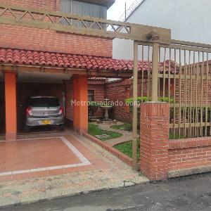 Casa de 5 alcobas en venta en Monaco, Bogotá, 506 m² · foto 19 de 20