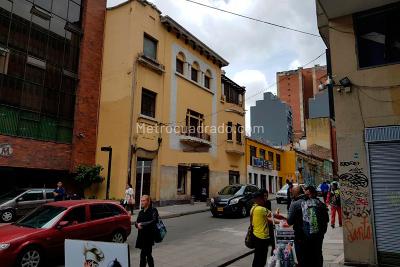 Casa de 5 alcobas en venta en Las Aguas, Bogotá, 495 m² · foto 2 de 15