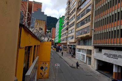 Casa de 5 alcobas en venta en Las Aguas, Bogotá, 495 m² · foto 4 de 15
