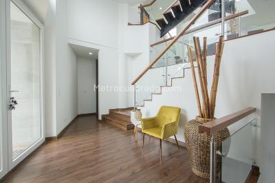 Casa de 4 alcobas en venta en Bosque Del Encenillo, La Calera, 400 m² · foto 3 de 20