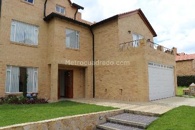 Casa de 5 alcobas en venta en Chia, Chía, 540 m² · foto 3 de 20