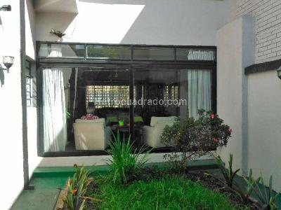 Casa de 5 alcobas en venta en Muequeta, Bogotá, 235 m² · foto 14 de 20
