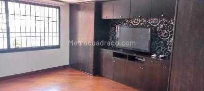 Casa de 4 alcobas en arriendo en Santa Paula, Bogotá, 285 m² · foto 13 de 20