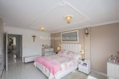 Casa de 5 alcobas en venta en Americas Occidental, Bogotá, 280 m² · foto 11 de 20