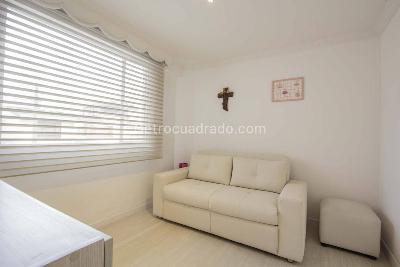 Casa de 5 alcobas en venta en Americas Occidental, Bogotá, 280 m² · foto 13 de 20