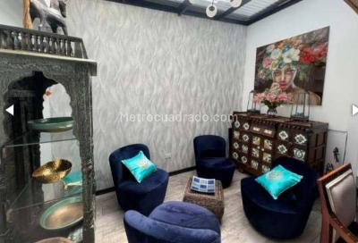 Casa de 5 alcobas en venta en Mandalay I Sector, Bogotá, 284 m² · foto 9 de 20