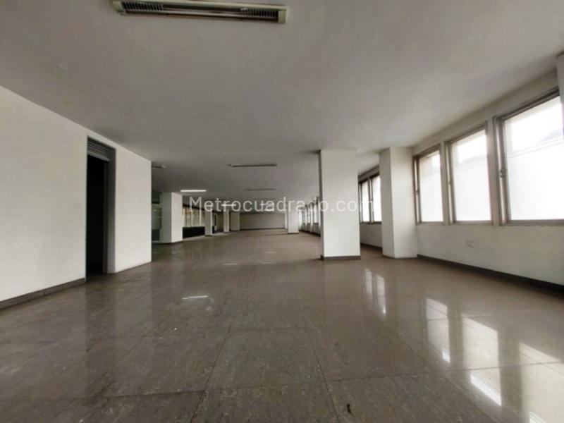 Edificio de Apartamentos en Arriendo, Las Nieves, Bogotá D.C., Bogotá D.C.