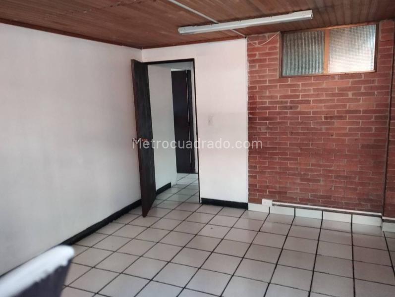 Edificio de Apartamentos en Arriendo, San Jose Sur, Bogotá D.C. - Widok 5