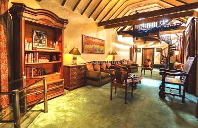 Casa de 5 alcobas en venta en La Candelaria, Bogotá, 1364 m² · foto 7 de 20