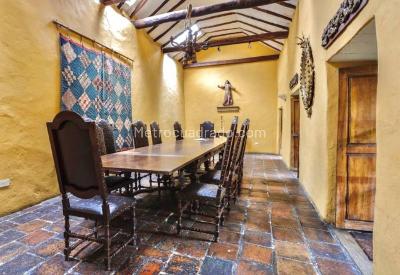 Casa de 5 alcobas en venta en La Candelaria, Bogotá, 1364 m² · foto 8 de 20