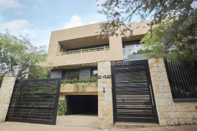 Apartamento en venta en Santa Barbara Alta, Bogotá · foto 2 de 20