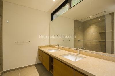 Apartamento en venta en Santa Barbara Alta, Bogotá · foto 12 de 20