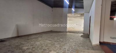 Casa de 3 alcobas en arriendo en Prado Veraniego, Bogotá, 820 m² · foto 2 de 20