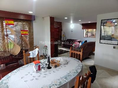 Casa de 4 alcobas en venta en Casa Blanca Sector Suba, Bogotá, 1499 m² · foto 15 de 20
