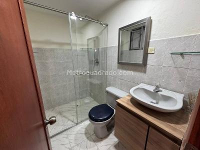 Casa de 5 alcobas en venta en Libertador Quiroga, Bogotá, 213 m² · foto 14 de 14
