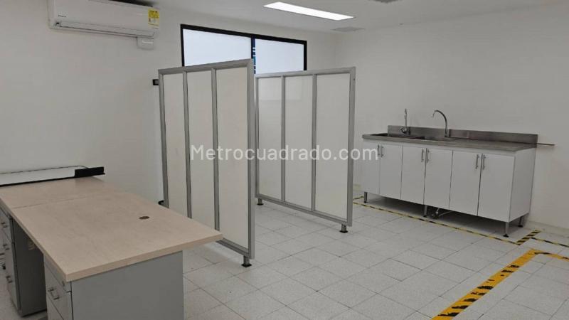 Edificio de Oficinas en Venta, Chapinero, Bogotá D.C. - Más