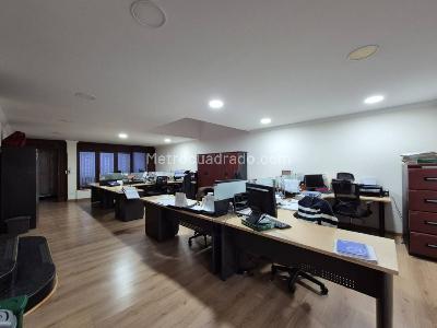 Casa en arriendo en Polo Club, Bogotá · foto 8 de 16