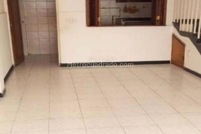 Casa de 5 alcobas en venta en Tunjuelito, Bogotá, 250 m² · foto 3 de 15