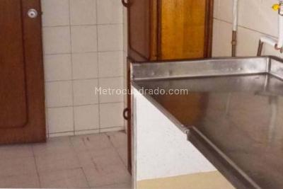 Casa de 5 alcobas en venta en Tunjuelito, Bogotá, 250 m² · foto 5 de 15