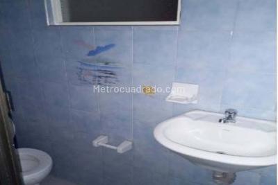 Casa de 5 alcobas en venta en Tunjuelito, Bogotá, 250 m² · foto 7 de 15
