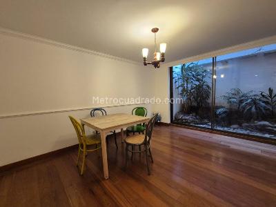 Apartamento en venta en Chico Norte, Bogotá · foto 4 de 17