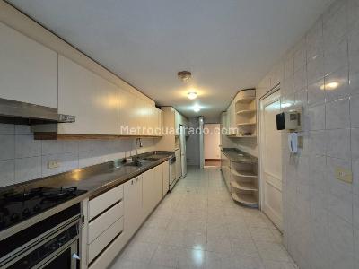 Apartamento en venta en Chico Norte, Bogotá · foto 9 de 17