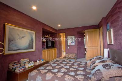 Apartamento de 3 alcobas en venta en Chico Norte Ii, Bogotá, 242 m² · foto 18 de 20