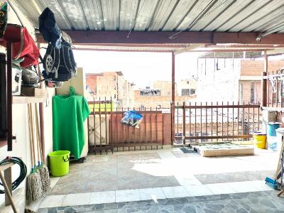 Casa de 5 alcobas en venta en Salitre Suba, Bogotá, 86 m² · foto 2 de 9