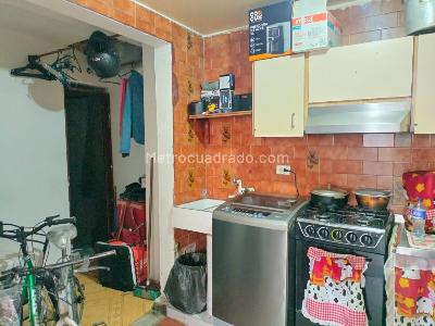 Casa de 5 alcobas en venta en Salitre Suba, Bogotá, 86 m² · foto 4 de 9