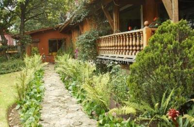Casa de 5 alcobas en venta en Colinas De Suba, Bogotá · foto 2 de 15