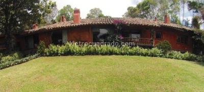 Casa de 5 alcobas en venta en Colinas De Suba, Bogotá · foto 13 de 15
