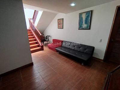 Casa de 3 alcobas en venta en Casablanca, Bogotá · foto 13 de 20