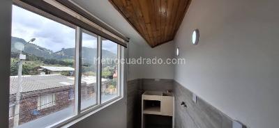 Casa de 5 alcobas en venta en La Portada, La Calera, 657 m² · foto 5 de 20