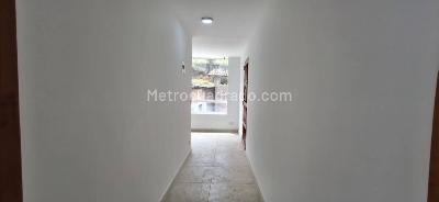 Casa de 5 alcobas en venta en La Portada, La Calera, 657 m² · foto 14 de 20